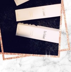 Contouring Lip Gloss